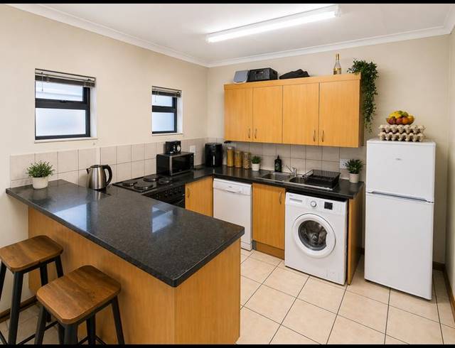 2 BEDROOM APARTMENT FOR SALE IN HATFIELD